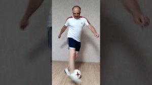Футбол "Разминка с мячом"