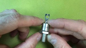 Силовой Диод Д132-50Х-14 – силовой низкочастотный диод штыревой конструкции общего назначения.