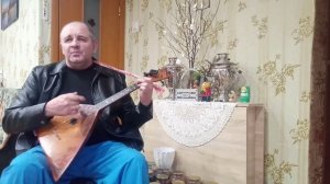 На Кавказе есть гора самая высокая!!! игра на балалайке Russia music.mp4