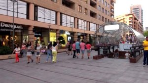 Армения. Солнечный Ереван. Северный проспект вечером. Каскад и фонтаны. Везде Сами в Ереване