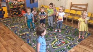 Музыкальное занятие "Грибочки"