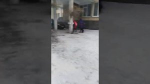 ЗАМИНИРОВАЛИ ШКОЛУ!!!!