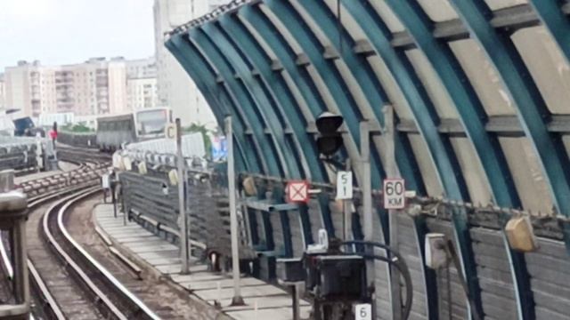 Прогулка по Бутовской линии метро. 1 часть.(2)