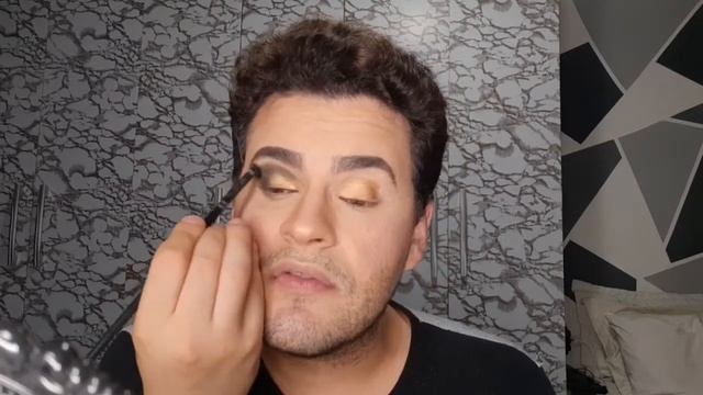 Make Paleta BeVelvet #RUBYROSE смотреть онлайн