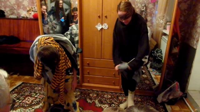Очень прикольный конкурс-игра ОДЕВАШКИ  для весёлых компаний и вечеринок