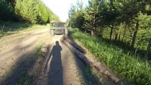 Тащим бревна на самодельном гусеничном вездеходе Леший