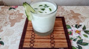 Смузи с кефиром и огурцом