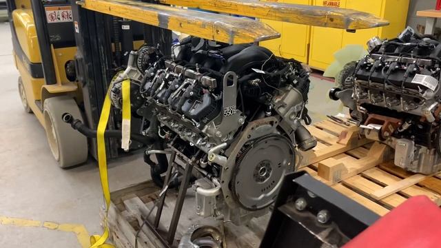 2020 Ford F450 7.3L Godzilla Engine Swap (Part 3) смотреть онлайн