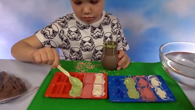 Фигурки и блоки из шоколада