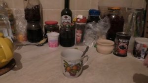 Раствор для полоскания горла самый простой и удобный.