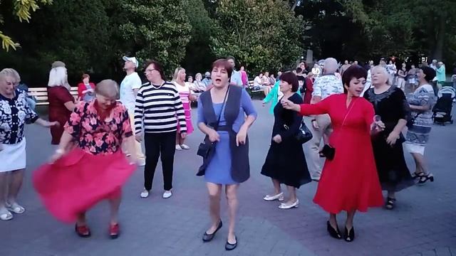 17.09.21 - Танцы на Приморском бульваре - Севастополь - Сергей Соков