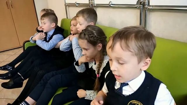 Стихотворение " Если мамы долго нет" смотреть онлайн