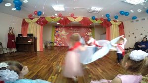 Необычный танец с тканями Выпускной бал детский сад 38 группа Гусельки Выпускники 2019