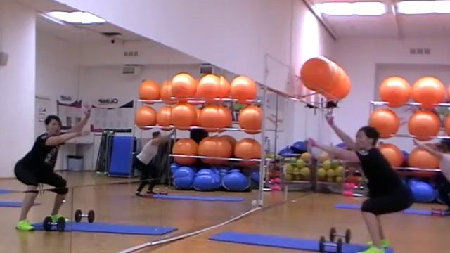 Групповая силовая тренировка. Семинар SuperFitness Company смотреть онлайн