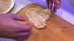 Что едят в Австрии!?Как приготовить Венский шницель из свинины дома