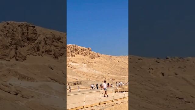 Развалины храма женщины - фараона Хатшепсут. Egypt. Luxor