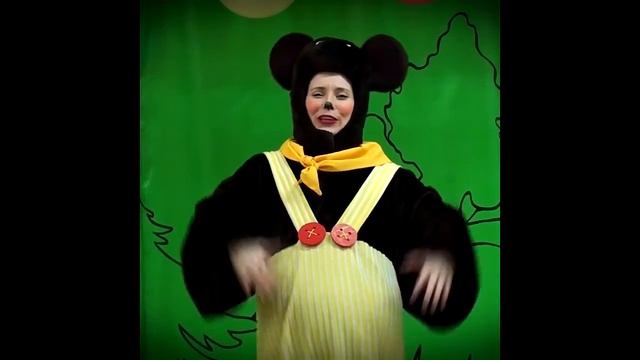 Игра-подражалка от медведицы Маши 