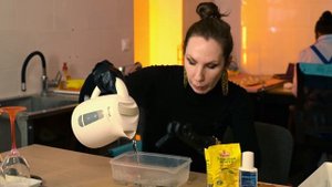 Как почистить серебро? Серебряные украшения, подстаканники, стопки, столовые приборы от патины