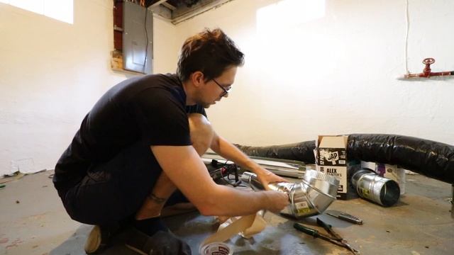 Recessing HVAC Ductwork Into Our Basement Ceiling смотреть онлайн