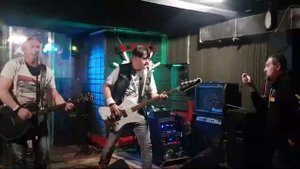 Песня "Мы Львы"
Из бара "НЕФОРМАТ"