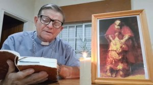 Lc 15, 1-2. 11- 32 : Lo vio, se conmovió,  corrió a su encuentro, lo abrazó y lo besó.