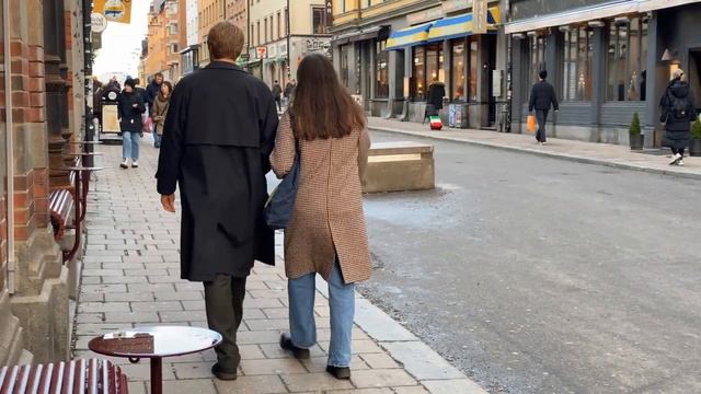 С Новым годом!??/ Как одеваются Стокгольмцы/ Зимний уличный стиль/ Уличная мода в Стокгольме