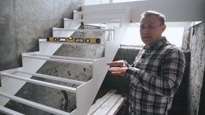 Какую лестницу выбрать в дом в 2022 году? Проектирование, материал и покраска лестниц
