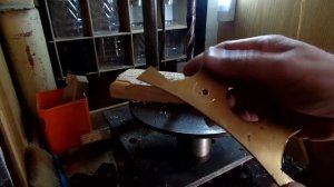 Как заменить в бачке для умывальника штатный кран на качественный шаровый