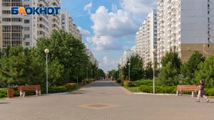 Облезлые панельки и аллея без света: как живётся в микрорайоне Московский Краснодара