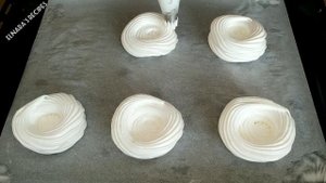 Десерт АННА ПАВЛОВА/ANNA PAVLOVA deserti