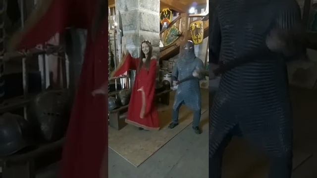Жена дождалась мужа с похода.mp4