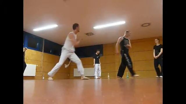roda de Capoeira em Cottbus, Alemanha. training session смотреть онлайн