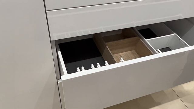 Фурнитура Blum для кухни на заказ Минск