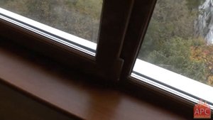 Компьютерный стол на лоджии II-57