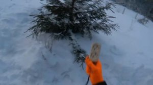 Наряжаю живую ёлку / Электрогирлянда на улице / Новый год в деревне