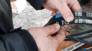 замена приводного ремня на снегооуборочнике Патриот 777 S