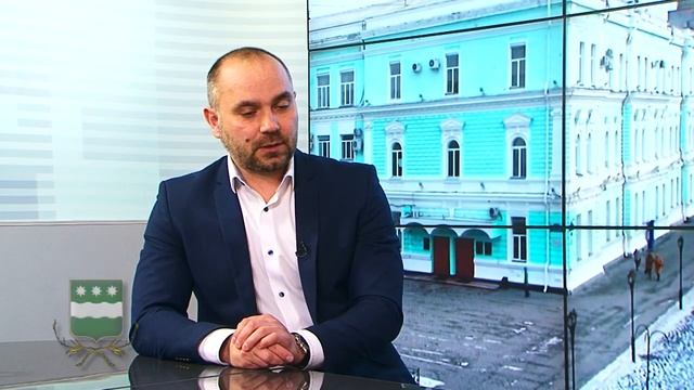 «Вопрос недели»: Куда пожаловаться на соседа, захламляющего территорию перед своим двором? смотреть онлайн