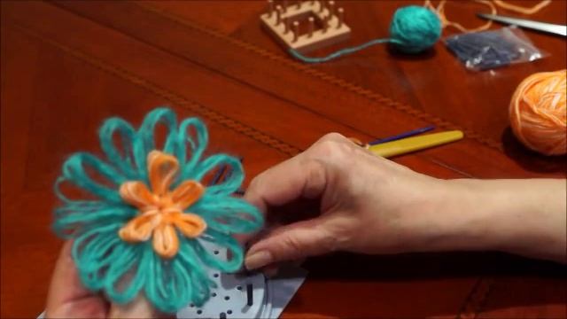 Вязание цветка на тенерифе или луме. Лума для вязания. Цветок из пряжи. Часть 2. смотреть онлайн
