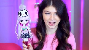 Обзор и распаковка куклы Пуллип Токидоки Луна Роза  и обезьянки FINGERLINGS |