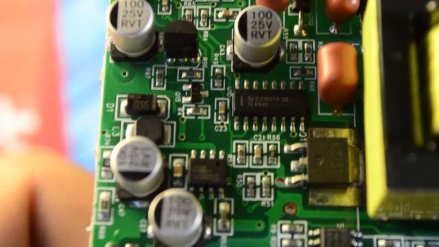Мегаомметр UNI-T UT502A 2500В проверка и вскрытие