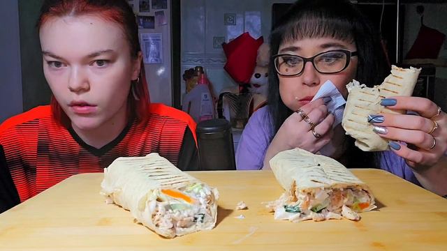 Мукбанг | Шаурма длинная и вкусная | Обжор Асмр смотреть онлайн