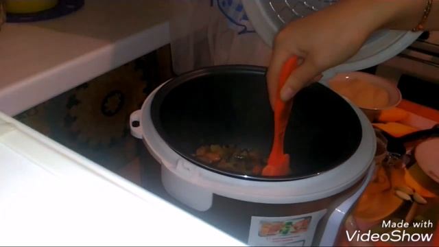 Плов с мидиями и овощами в мультиварке смотреть онлайн