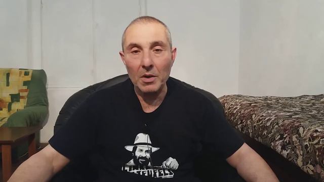Внутренний диалог — это ментальные глисты мозга.