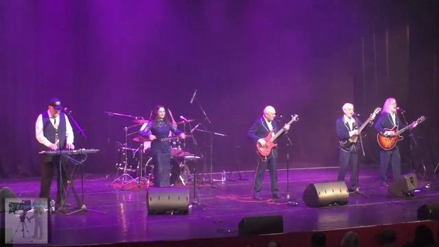 Концерт ВИА Поющие гитары в КДЦ Царскосельский. 11.03.2023. отд.2. (720p) (via Skyload)