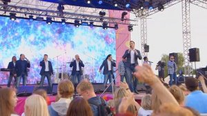 Хор Турецкого  "Значит миром правит любовь"