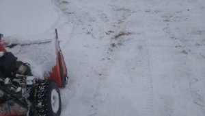 ОЧЕРЕДНАЯ УБОРКА СНЕГА НА САМОДЕЛЬНОМ КОЛЕСЕ СНЕГОУБОРЩИКА