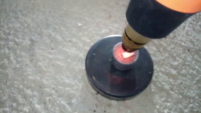 Извлечение электронных компонентов из ракет смотреть онлайн