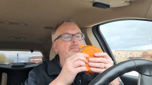 Burger King® LIMITED TIME Ghost Pepper Whopper | ZacknDad смотреть онлайн