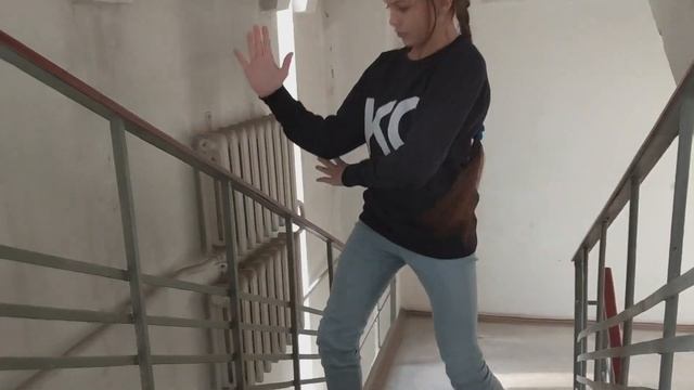 Popping dancers from Kremenchuk / K.O.D.A. смотреть онлайн