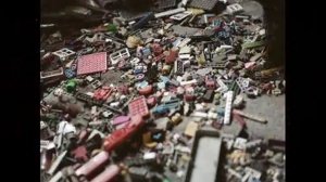 В память о погибших детях Донбасса